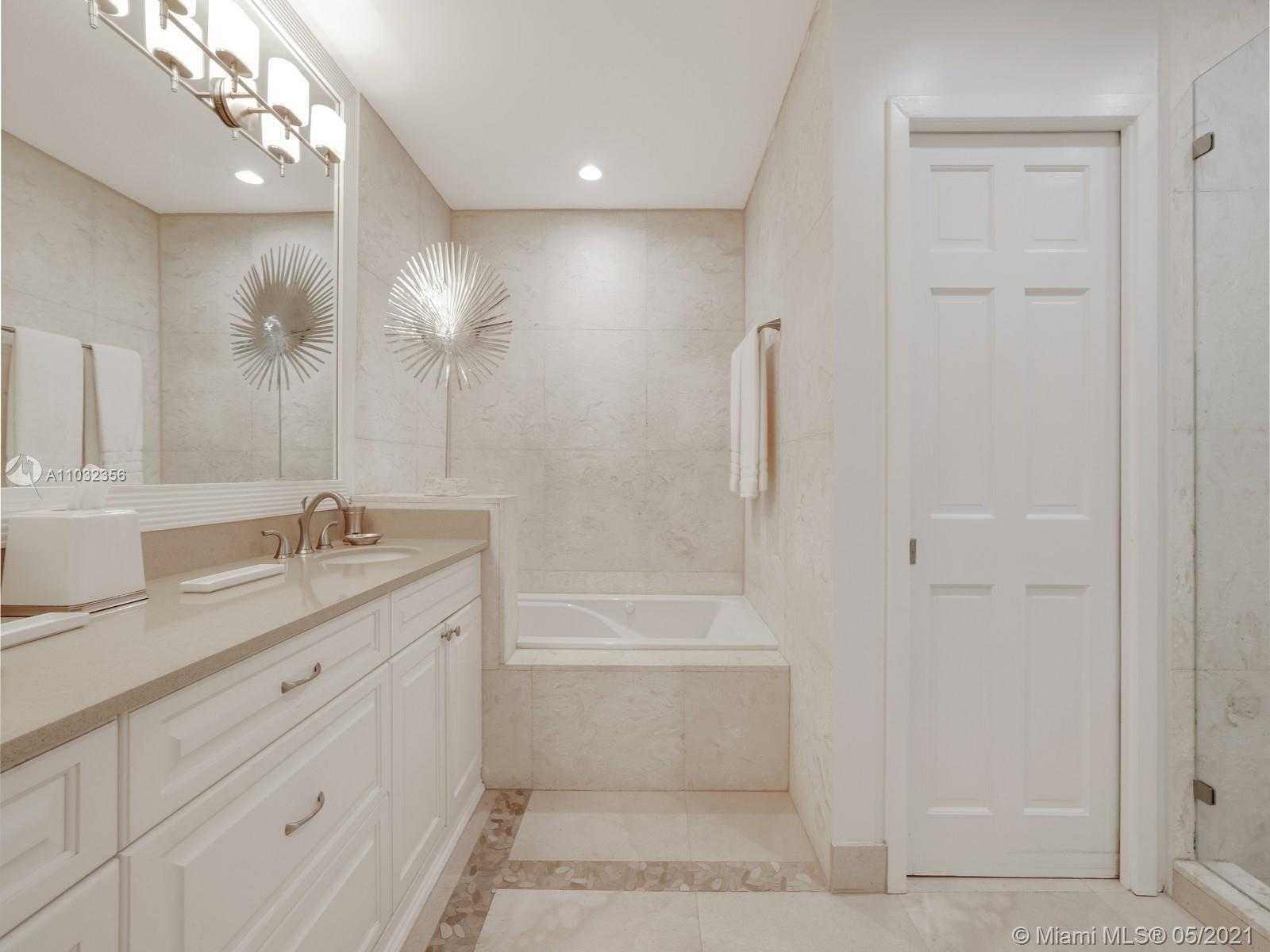 Small Image of 19126 FISHER ISLAND DR #19126, Miami Beach Number 18