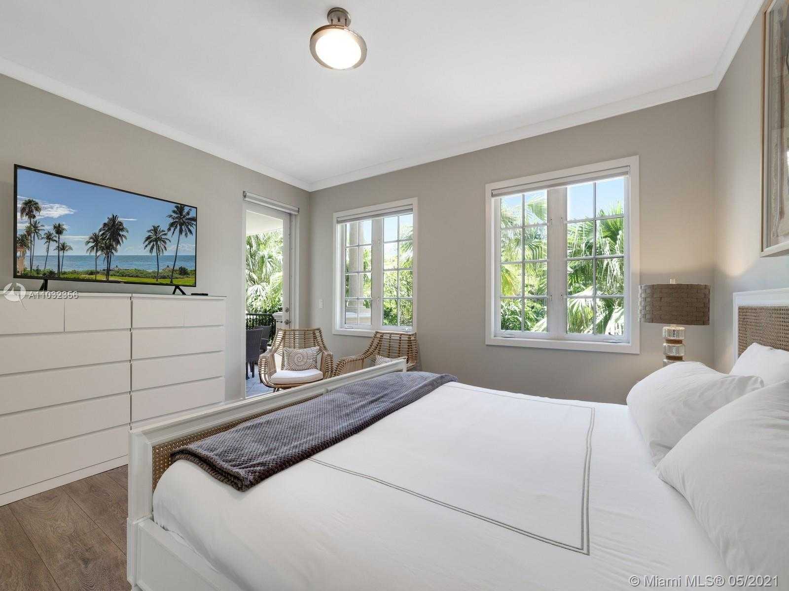 Small Image of 19126 FISHER ISLAND DR #19126, Miami Beach Number 22