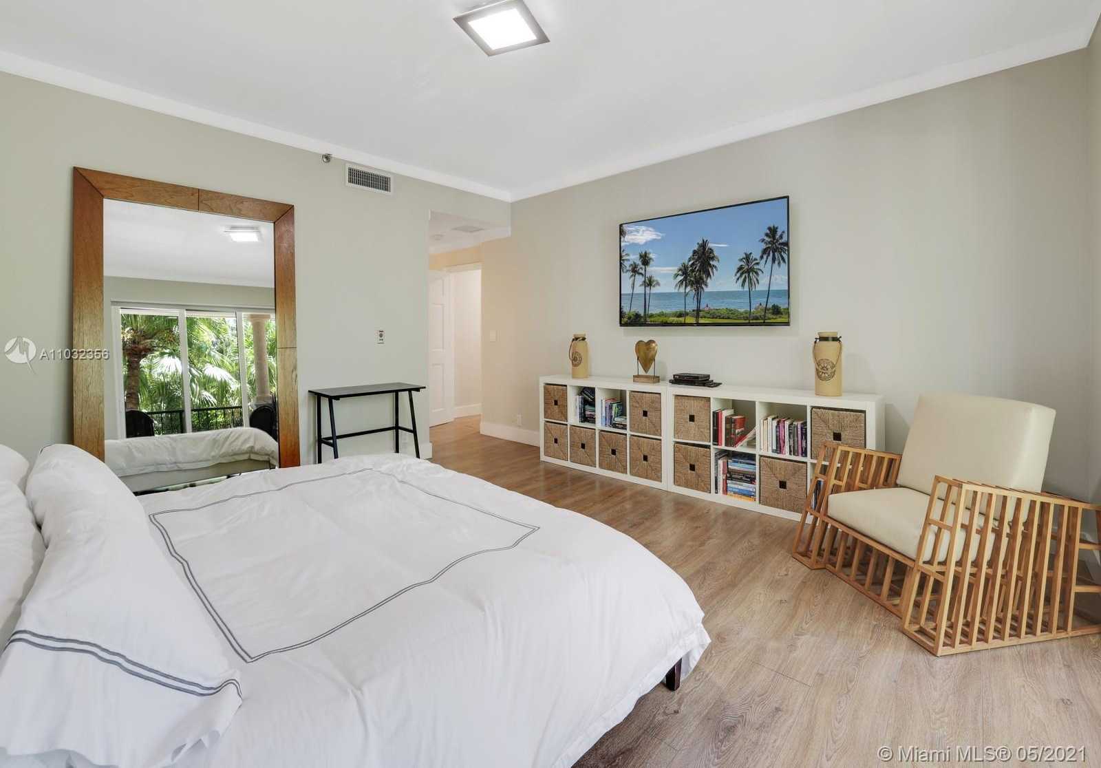 Small Image of 19126 FISHER ISLAND DR #19126, Miami Beach Number 23