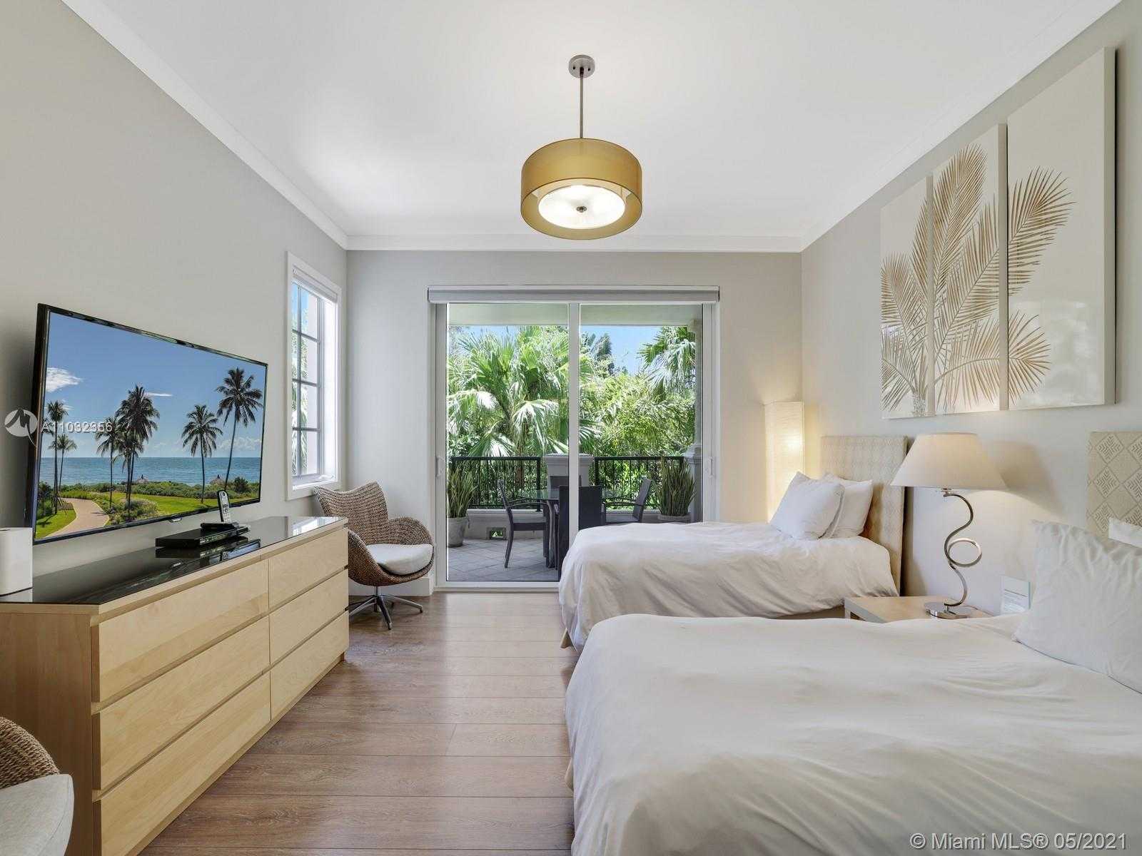 Small Image of 19126 FISHER ISLAND DR #19126, Miami Beach Number 27