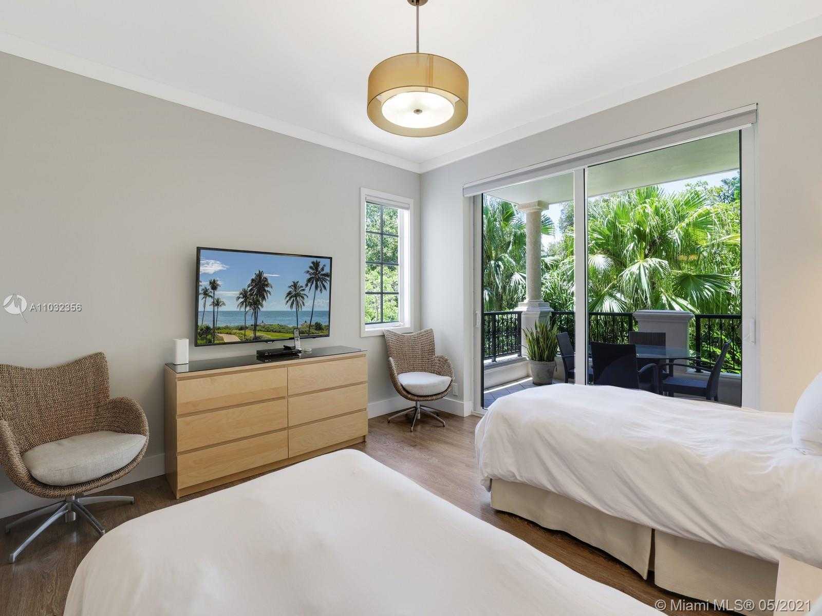 Small Image of 19126 FISHER ISLAND DR #19126, Miami Beach Number 28