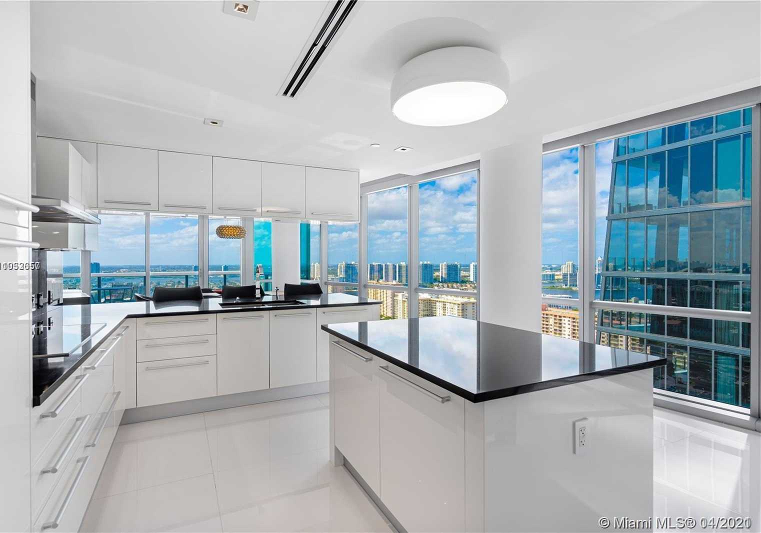 Small Image of 17121 COLLINS AVE #3408, Sunny Isles Beach Number 10