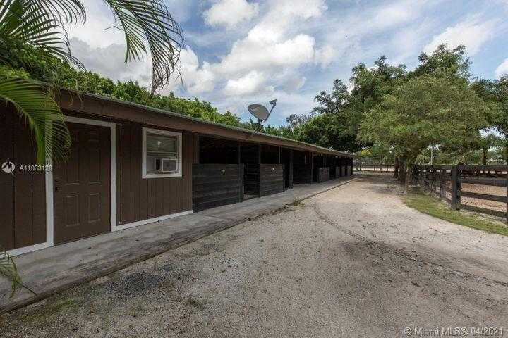 Small Image of 14996 50TH ST S, Wellington Number 34