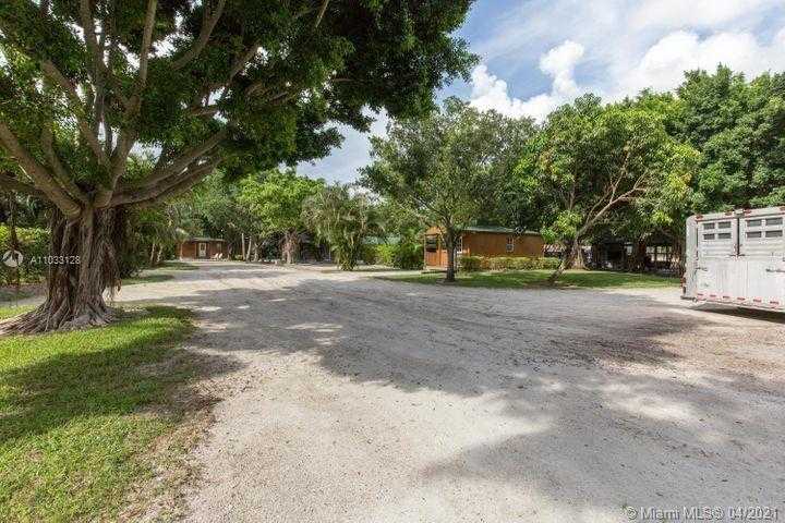 Small Image of 14996 50TH ST S, Wellington Number 37