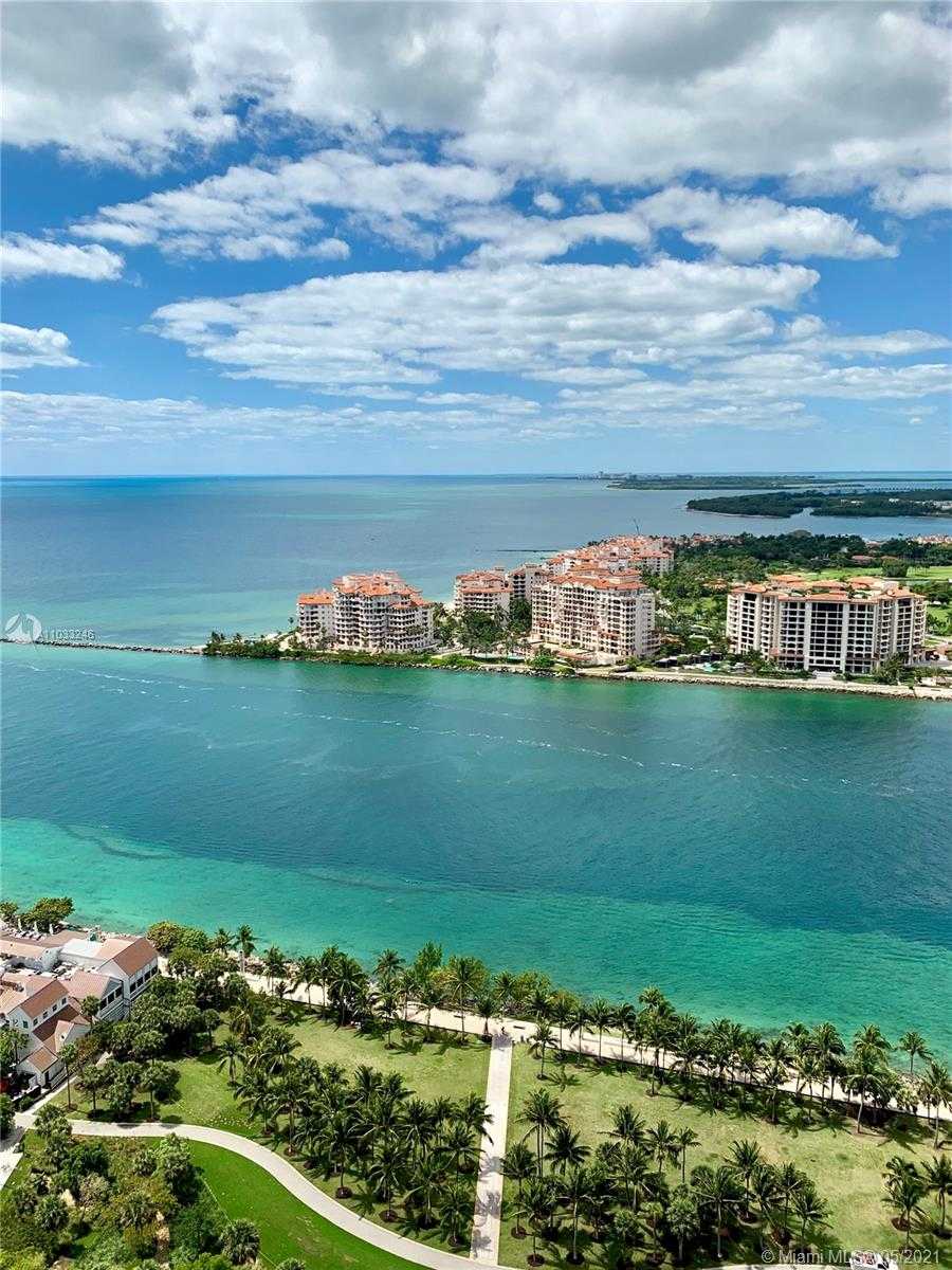 Small Image of 300 SOUTH POINTE DR #3501, Miami Beach Number 23