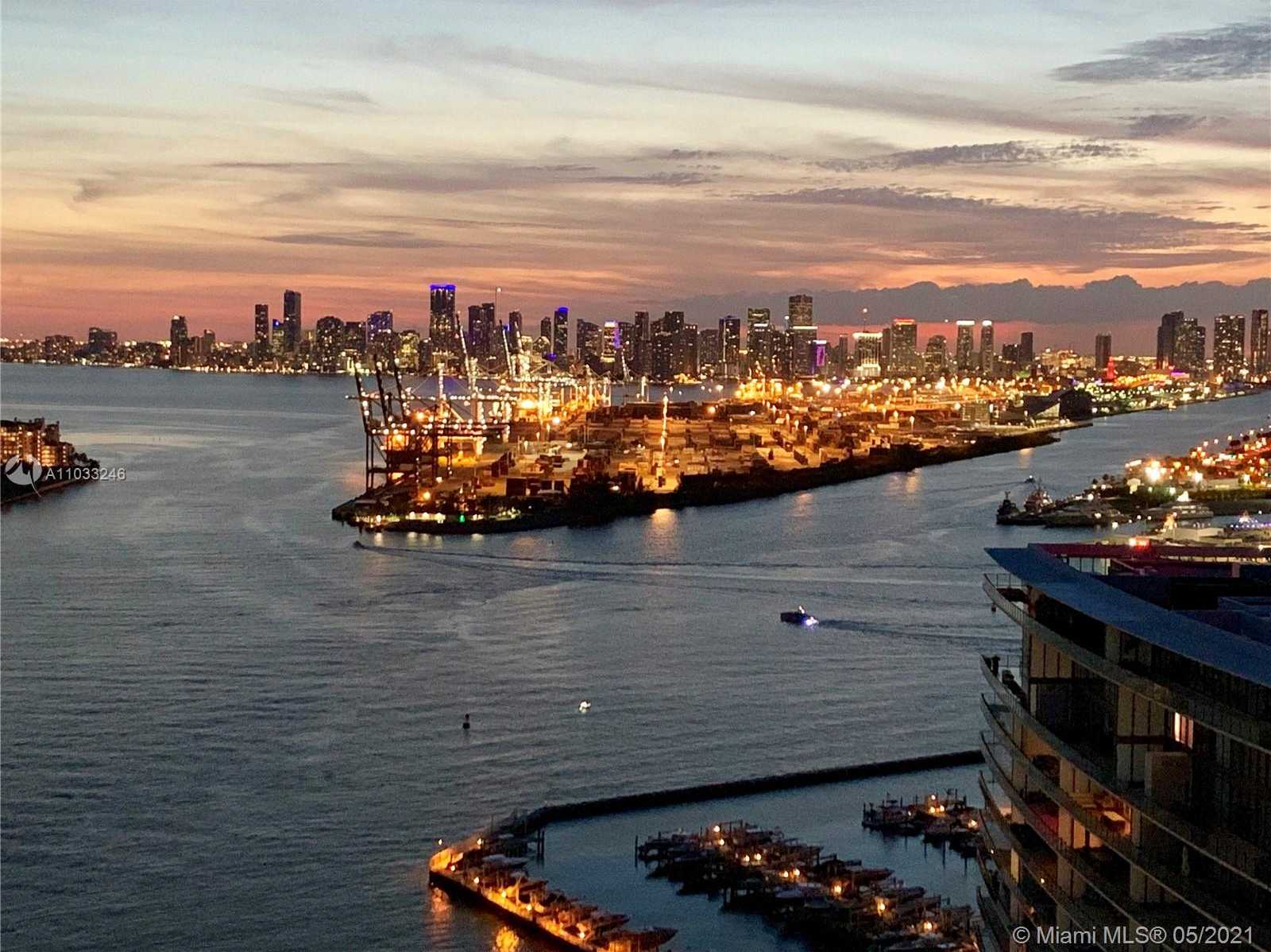 Small Image of 300 SOUTH POINTE DR #3501, Miami Beach Number 25