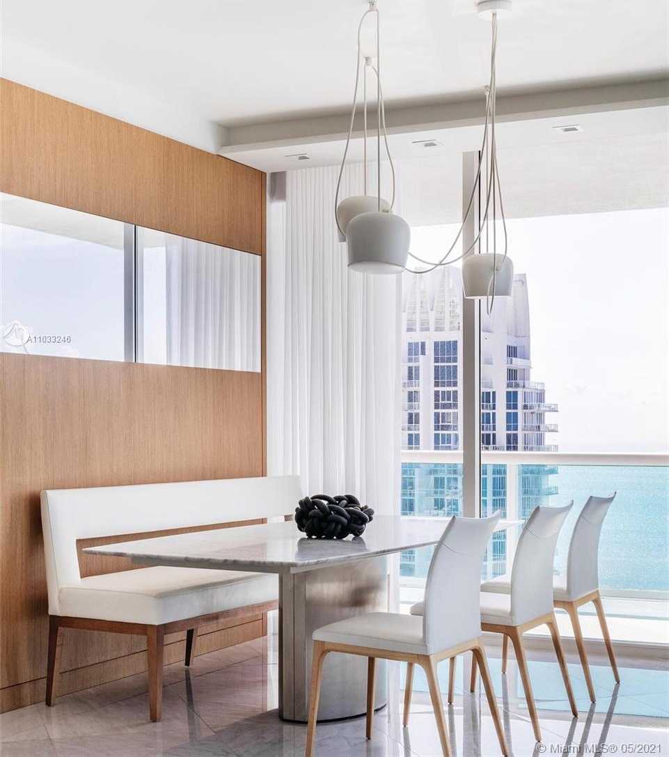 Small Image of 300 SOUTH POINTE DR #3501, Miami Beach Number 5