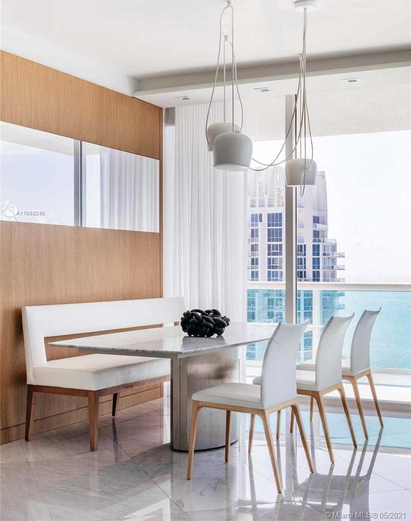 Small Image of 300 SOUTH POINTE DR #3501, Miami Beach Number 8