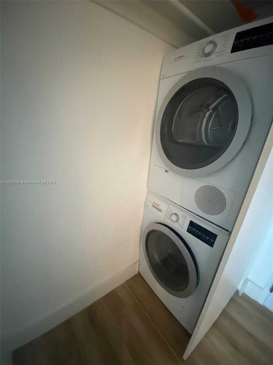 Small Image of 2301 COLLINS AVE #703, Miami Beach Number 16