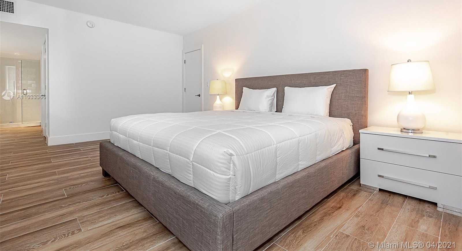 Small Image of 2301 COLLINS AVE #703, Miami Beach Number 21