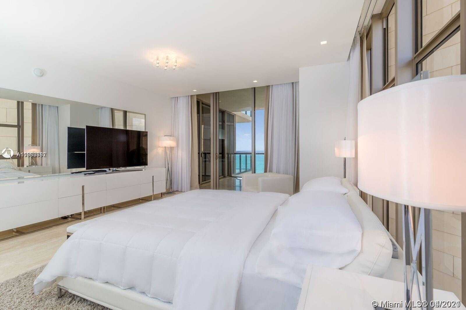 Small Image of 9705 COLLINS AVE #1704N, Bal Harbour Number 4