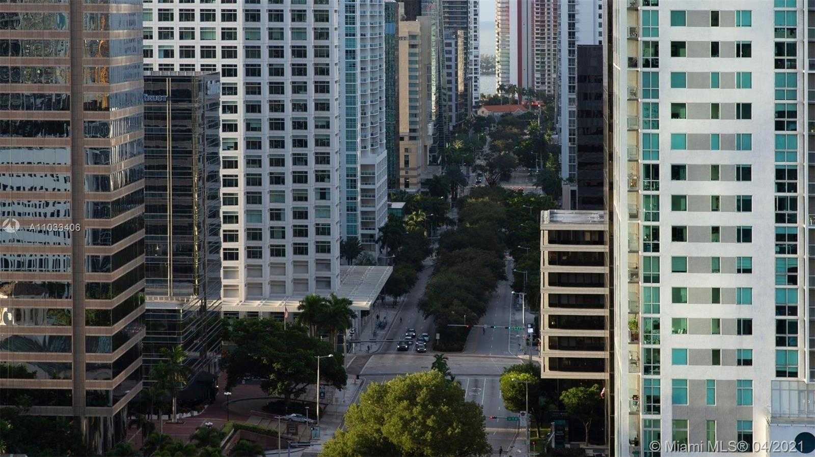 Small Image of 1435 BRICKELL AVE #3501, Miami Number 4
