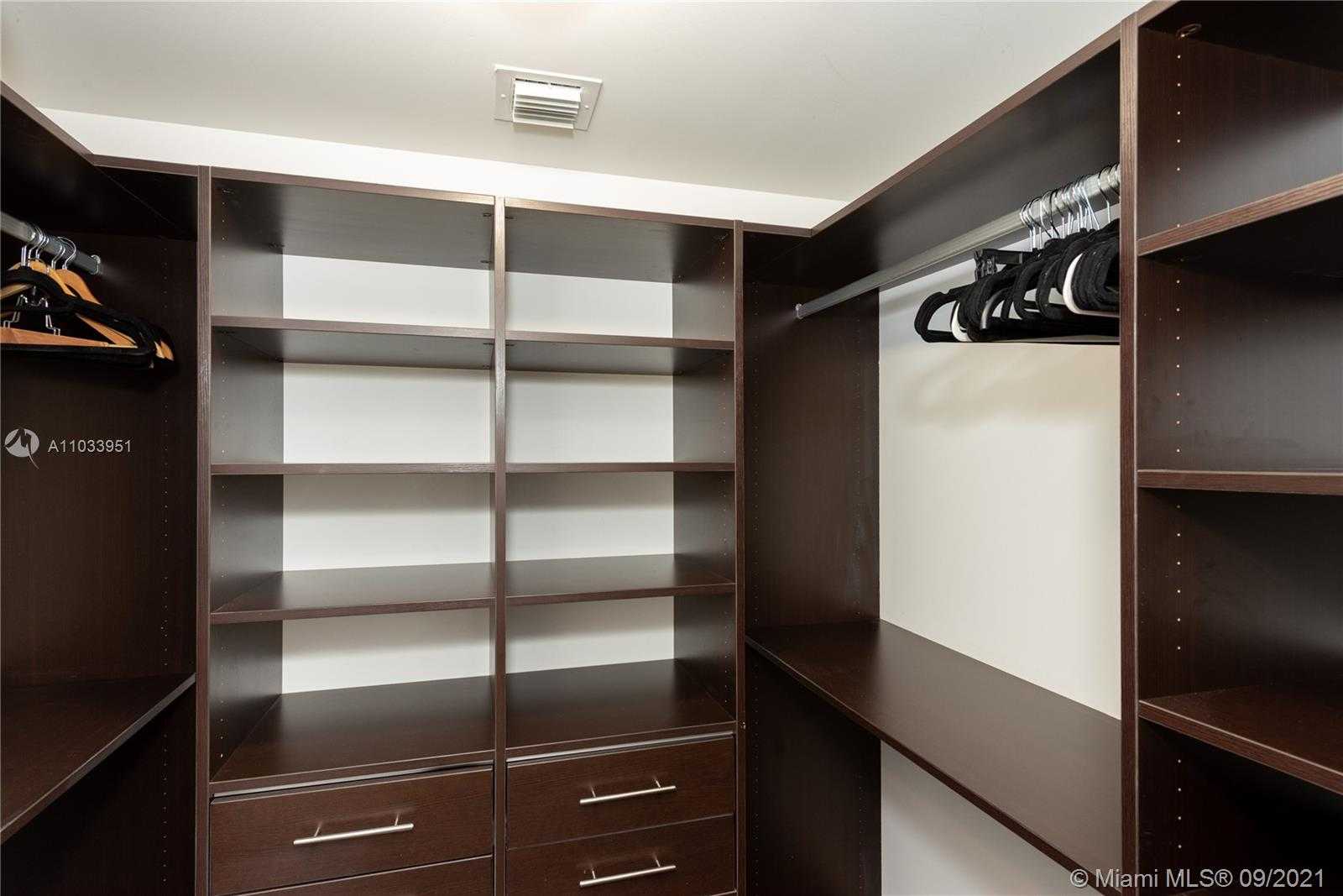 Small Image of 2711 SOUTH OCEAN DR #3202, Hollywood Number 18