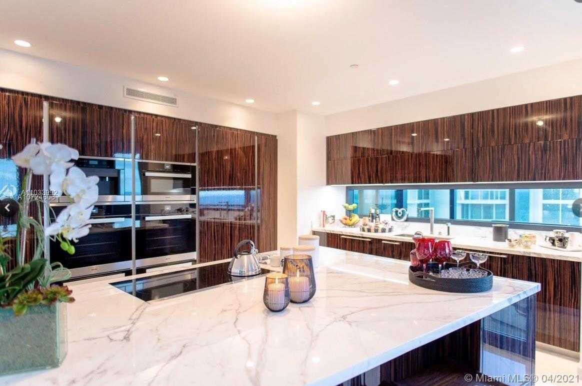 Small Image of 18555 COLLINS AVE #2405, Sunny Isles Beach Number 4