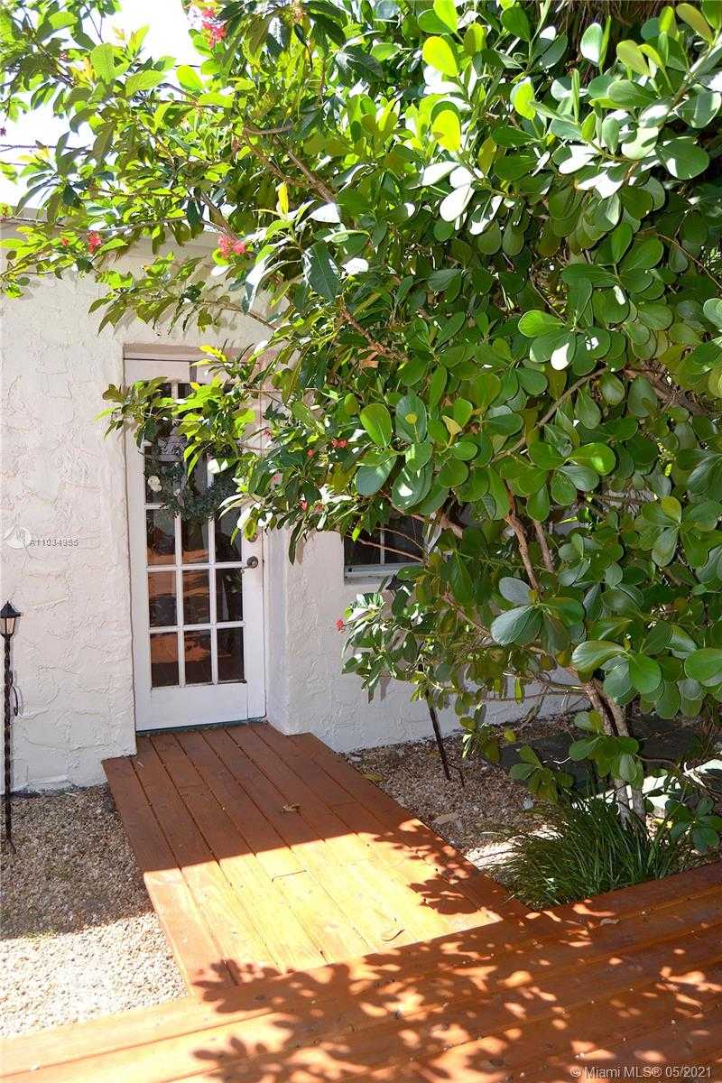 Small Image of 737 NAVARRE AVE, Coral Gables Number 21