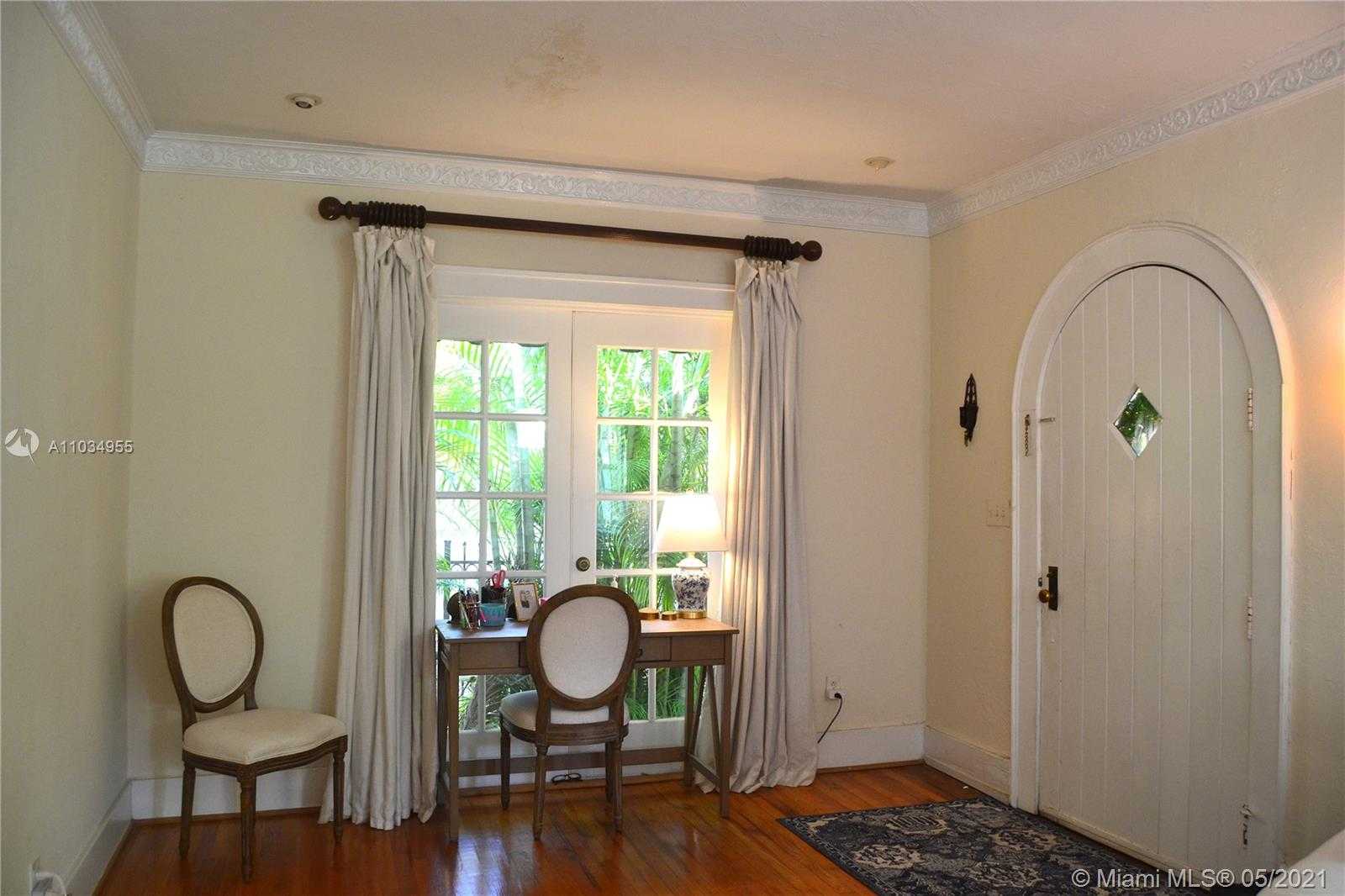Small Image of 737 NAVARRE AVE, Coral Gables Number 6
