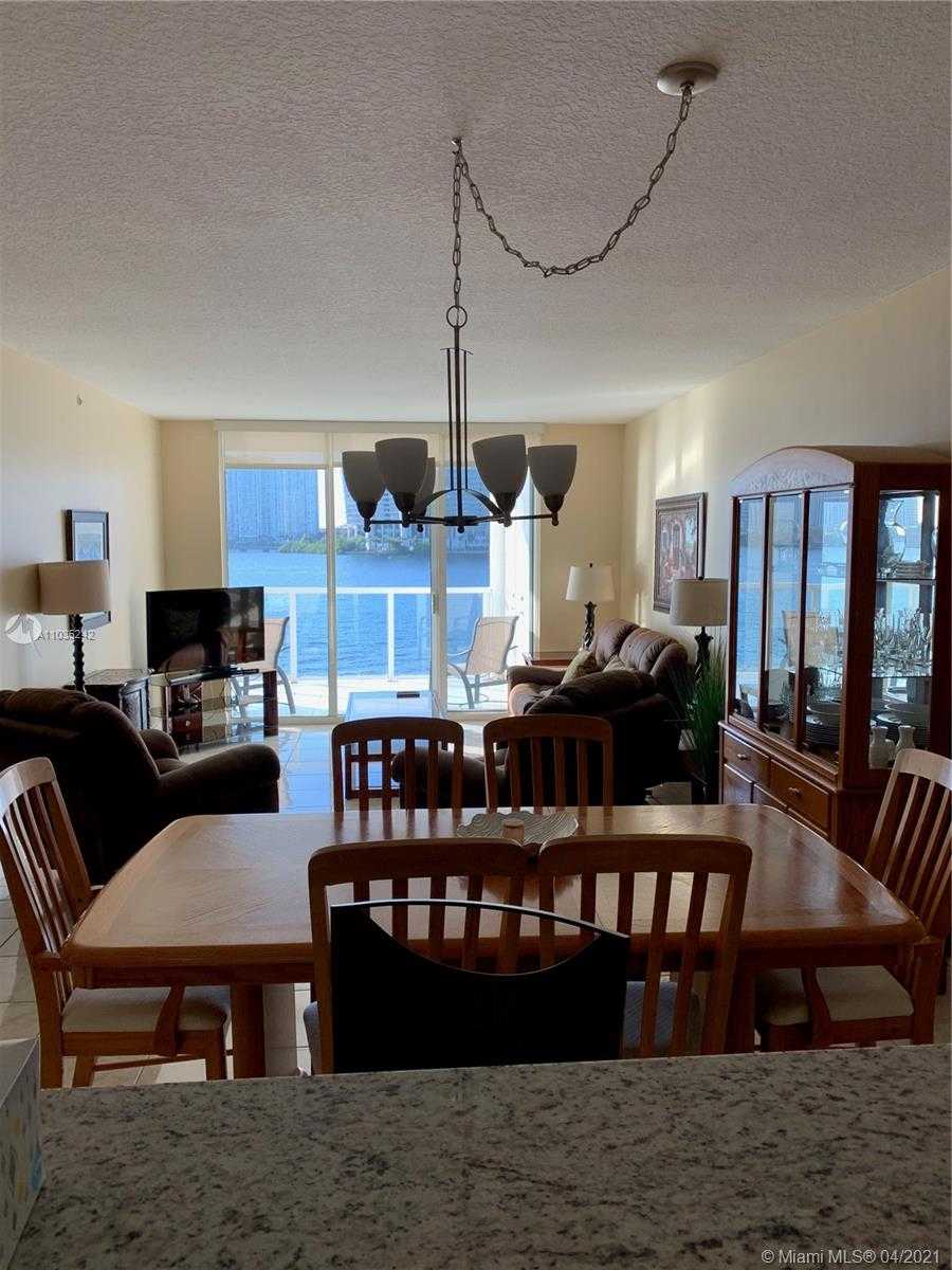 Small Image of 18100 NORTH BAY RD #402, Sunny Isles Beach Number 4