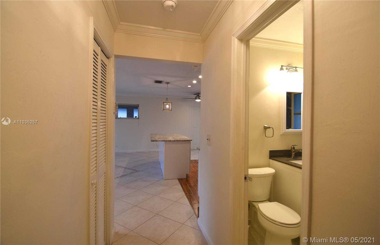 Small Image of 617 NORTH WEST 28TH CT #617, Wilton Manors Number 11