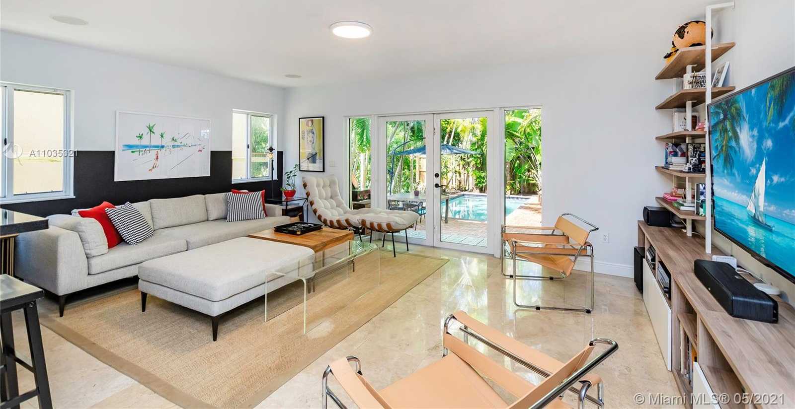 Small Image of 3166 INDIANA ST #I, Coconut Grove Number 10