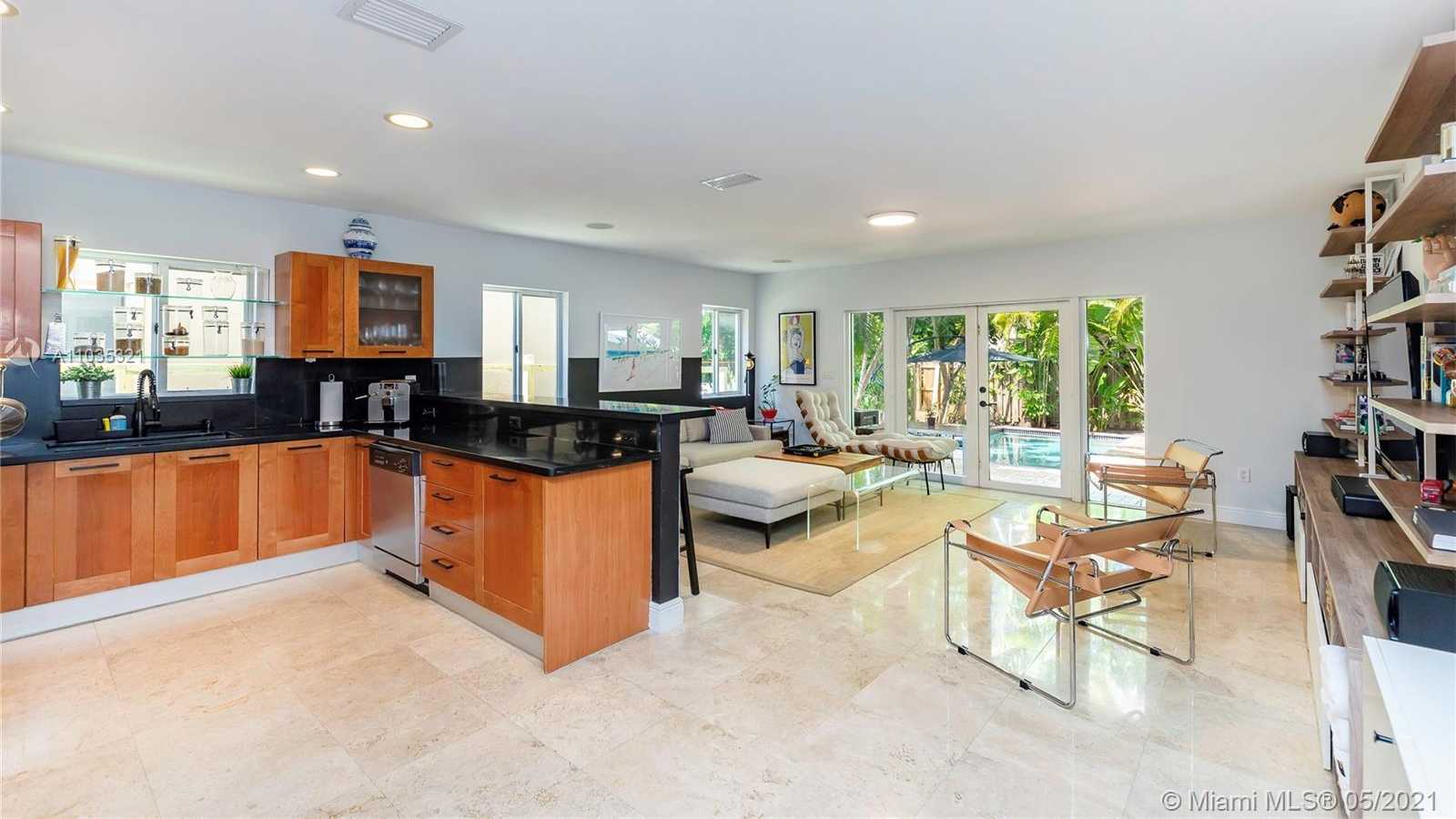 Small Image of 3166 INDIANA ST #I, Coconut Grove Number 12
