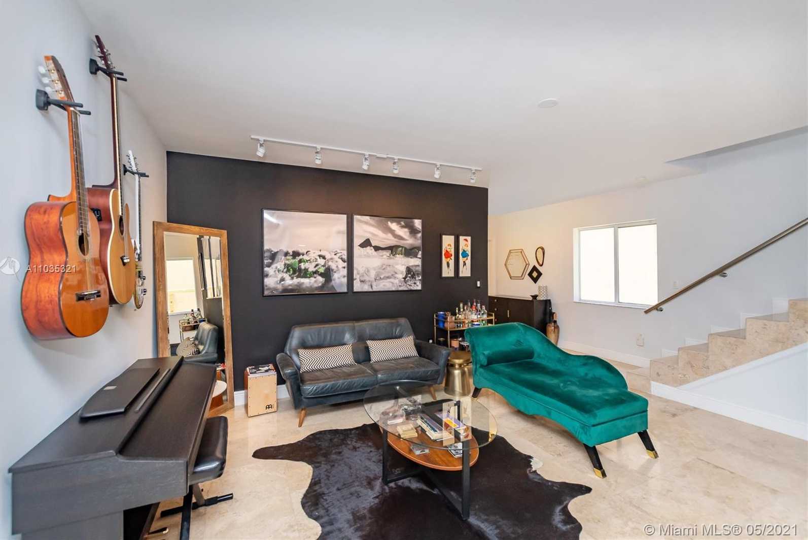 Small Image of 3166 INDIANA ST #I, Coconut Grove Number 15