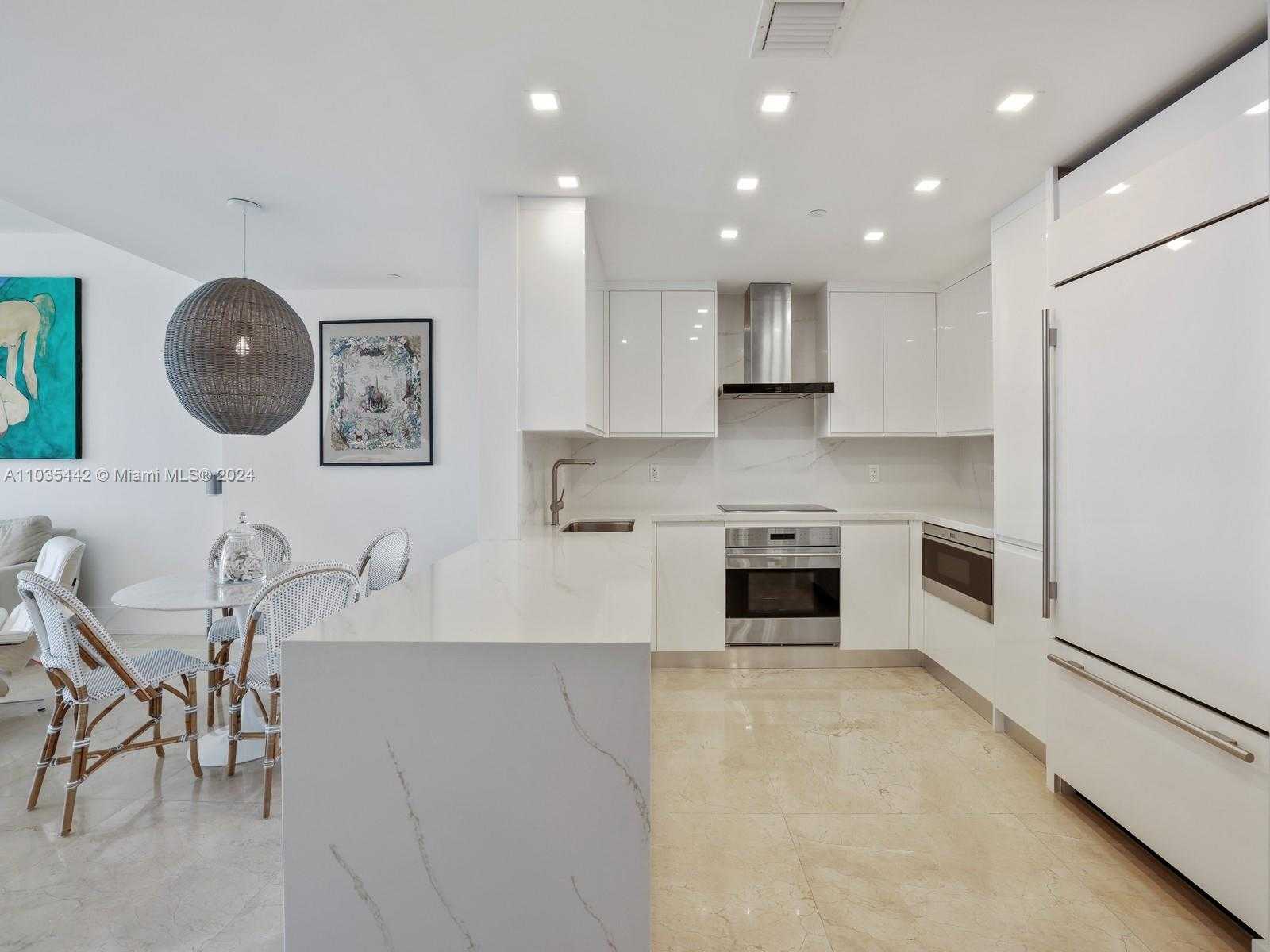 Small Image of 19223 FISHER ISLAND DR #19223, Miami Beach Number 15