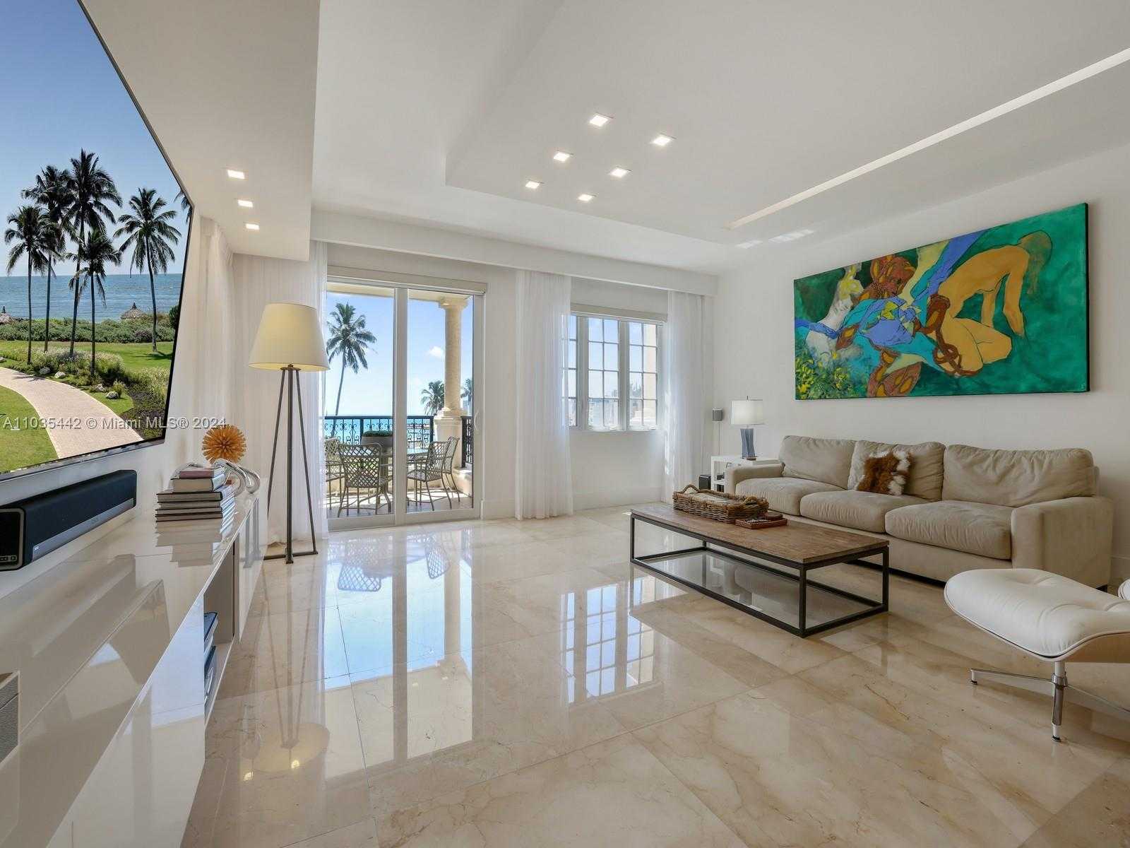 Small Image of 19223 FISHER ISLAND DR #19223, Miami Beach Number 2
