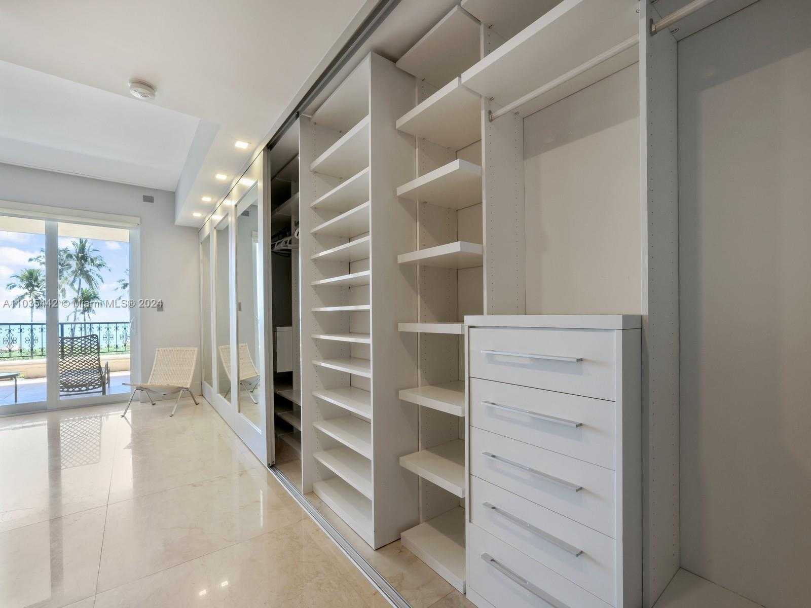 Small Image of 19223 FISHER ISLAND DR #19223, Miami Beach Number 24