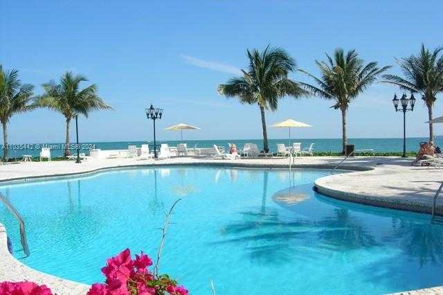Small Image of 19223 FISHER ISLAND DR #19223, Miami Beach Number 40