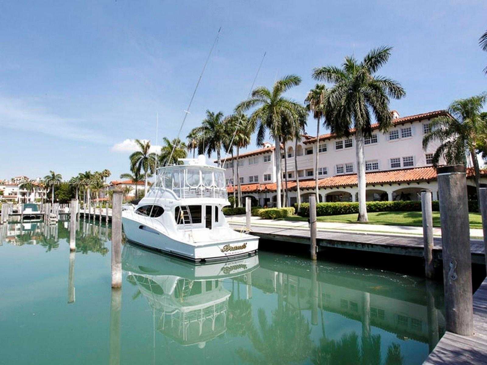 Small Image of 19223 FISHER ISLAND DR #19223, Miami Beach Number 45