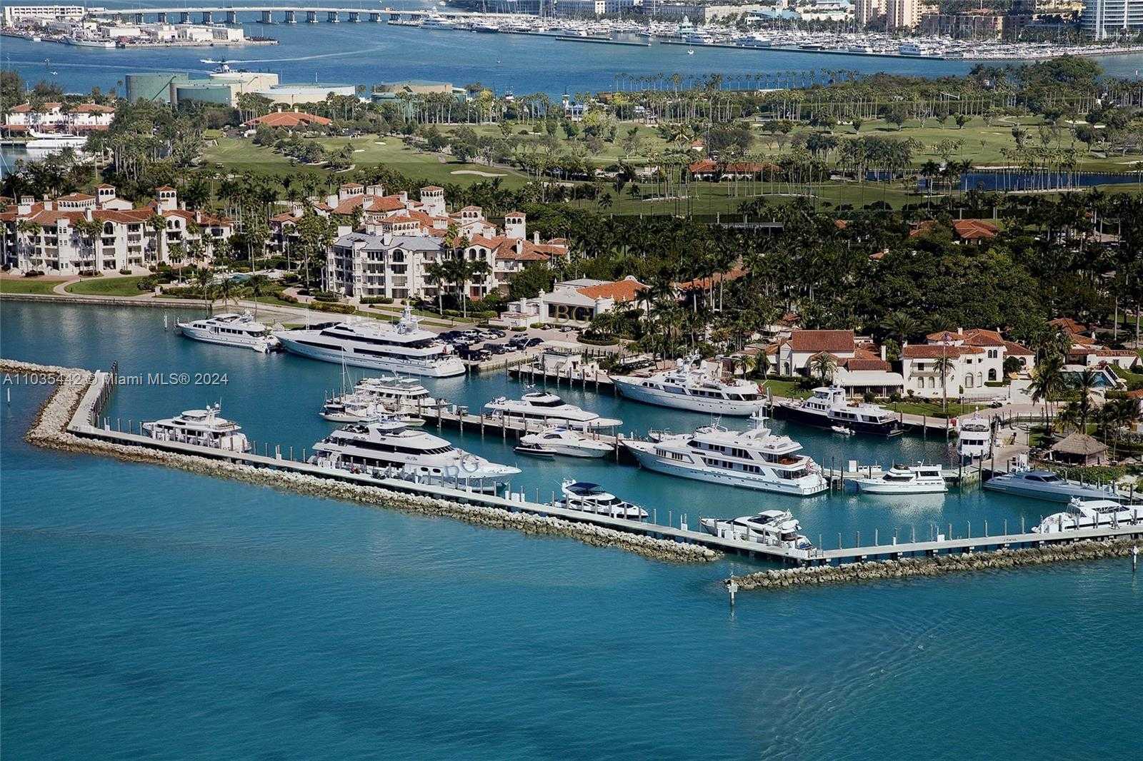 Small Image of 19223 FISHER ISLAND DR #19223, Miami Beach Number 47