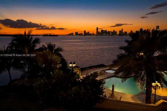 Small Image of 19223 FISHER ISLAND DR #19223, Miami Beach Number 58