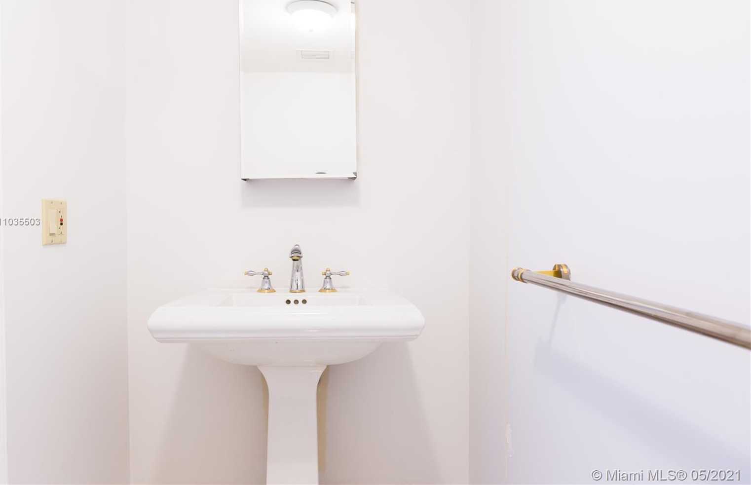Small Image of 3400 SOUTH WEST 27TH AVE #403, Miami Number 12