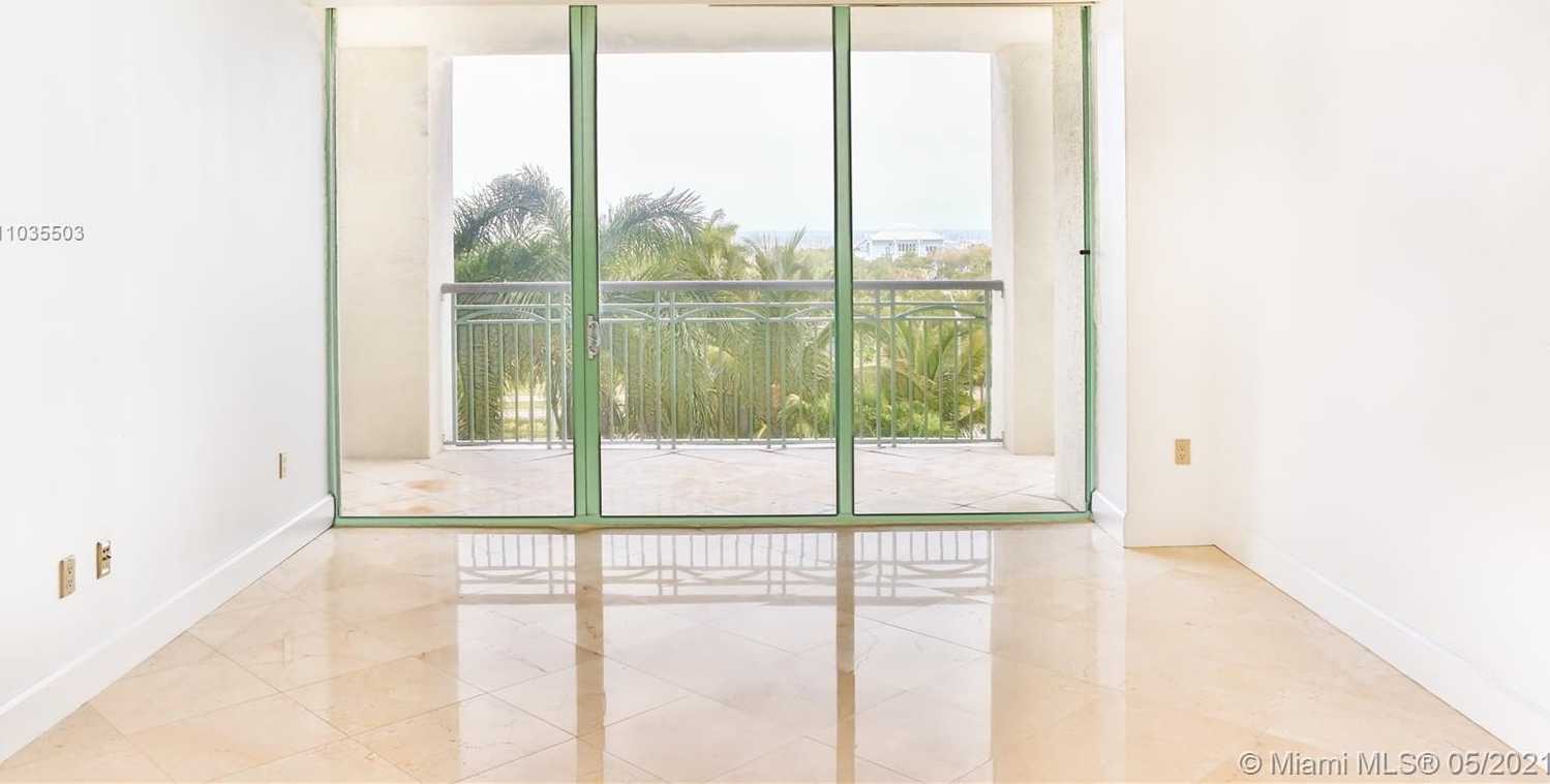 Small Image of 3400 SOUTH WEST 27TH AVE #403, Miami Number 3