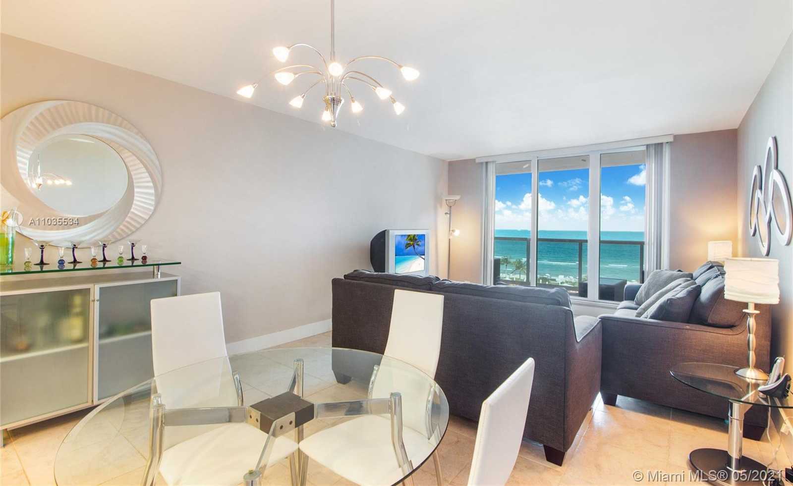 Small Image of 2301 COLLINS AVE #825, Miami Beach Number 6