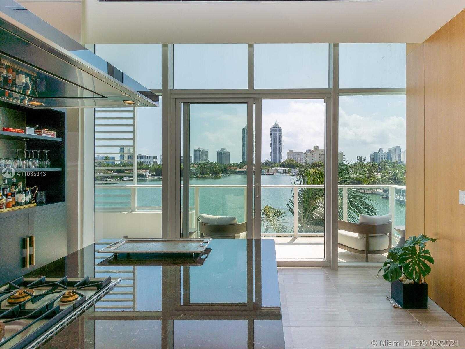 Small Image of 4701 NORTH MERIDIAN AVE #305, Miami Beach Number 14