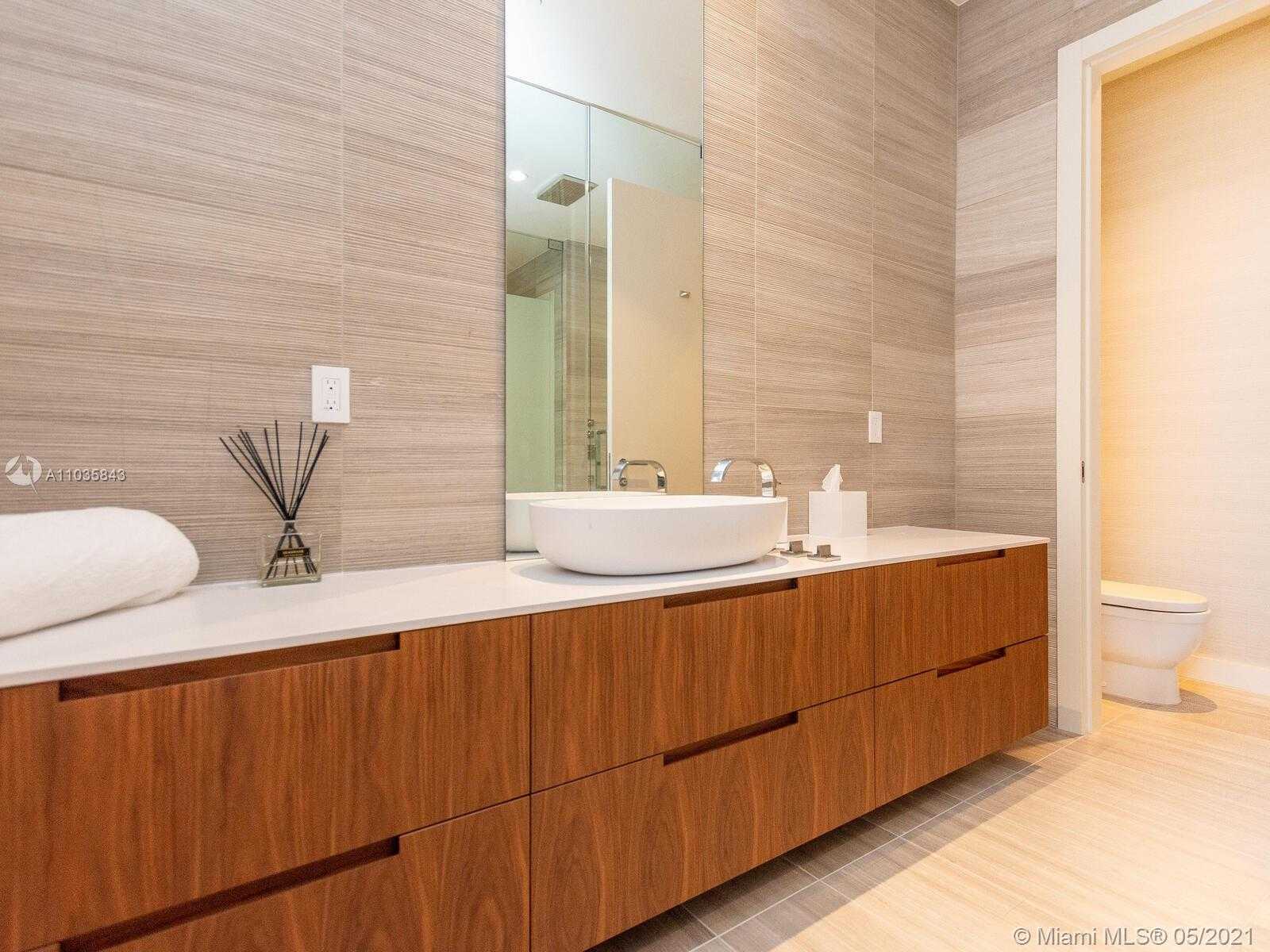 Small Image of 4701 NORTH MERIDIAN AVE #305, Miami Beach Number 22