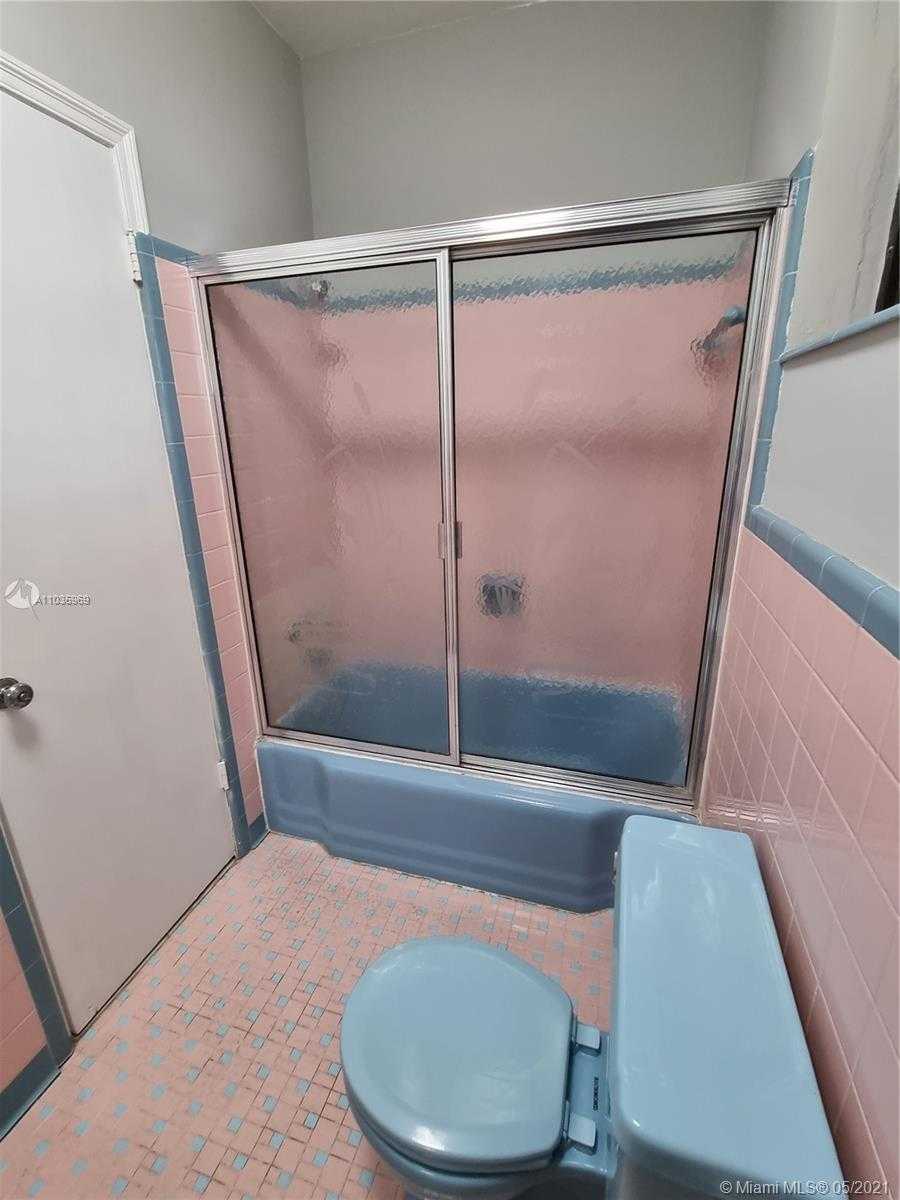 Small Image of 66 Samana Dr, Miami, FL 33133, USA Number 22
