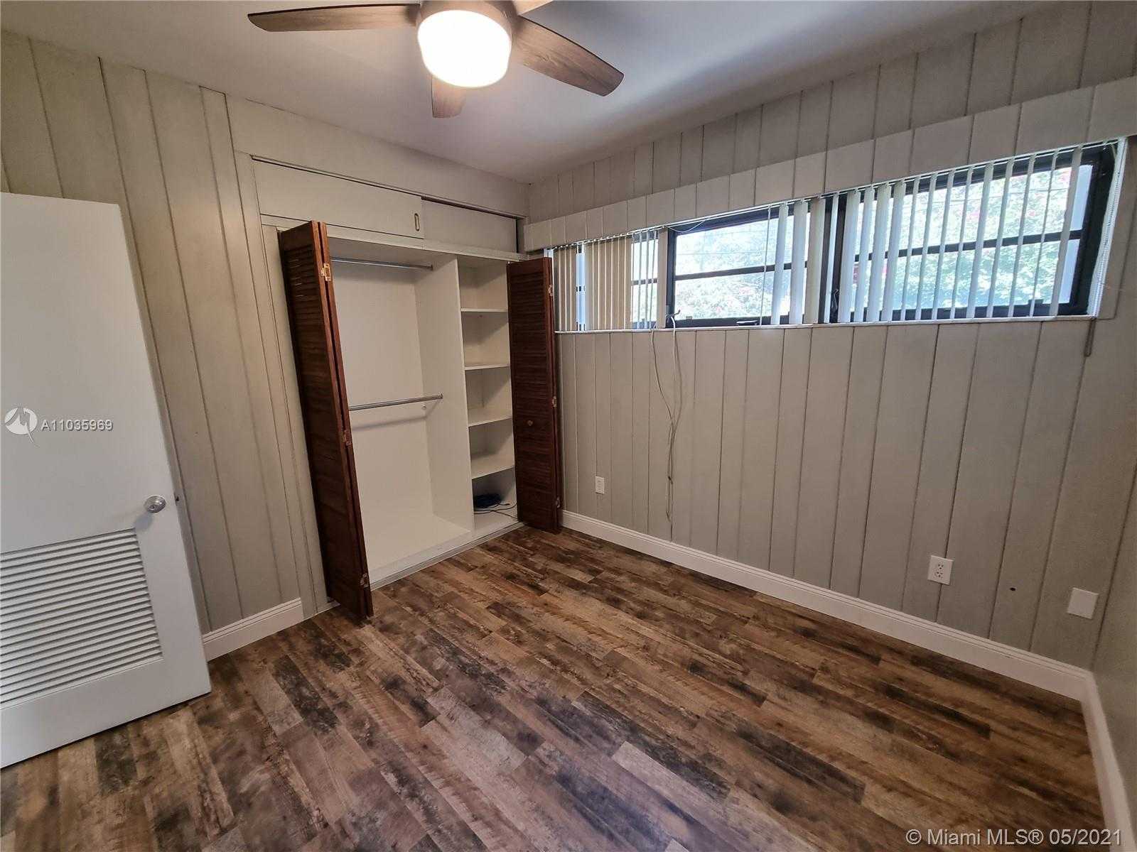 Small Image of 66 Samana Dr, Miami, FL 33133, USA Number 23