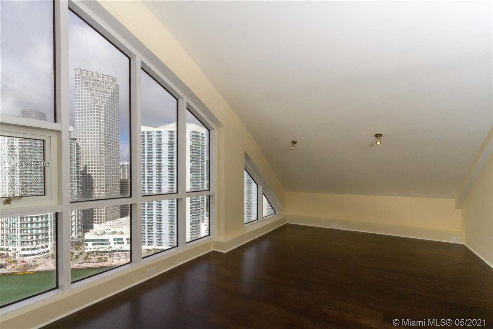 Small Image of 888 BRICKELL KEY DR #2802, Miami Number 32