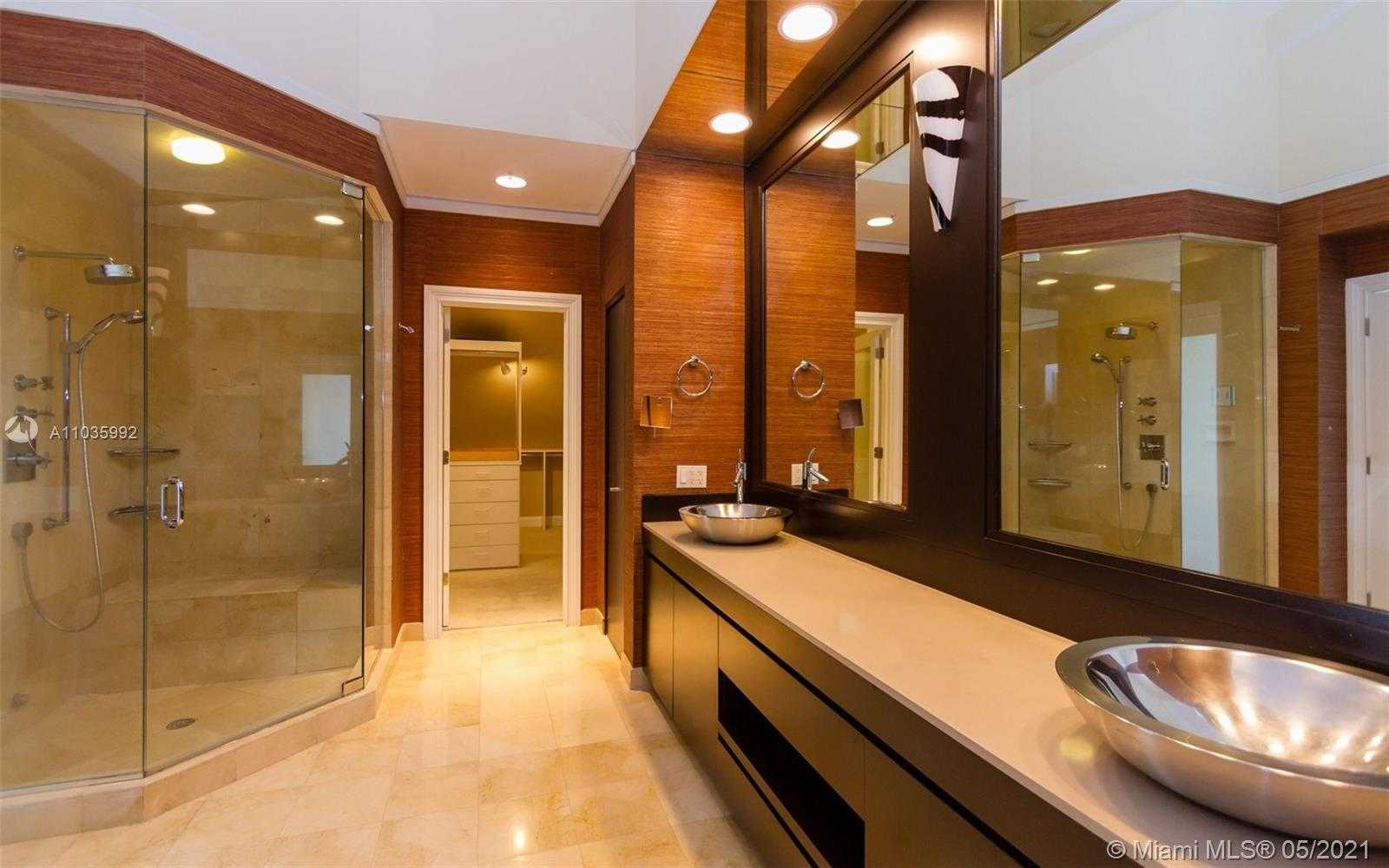 Small Image of 888 BRICKELL KEY DR #2802, Miami Number 37