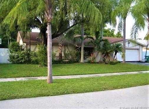 Small Image of 11411 SOUTH WEST 114TH ST, Miami Number 2