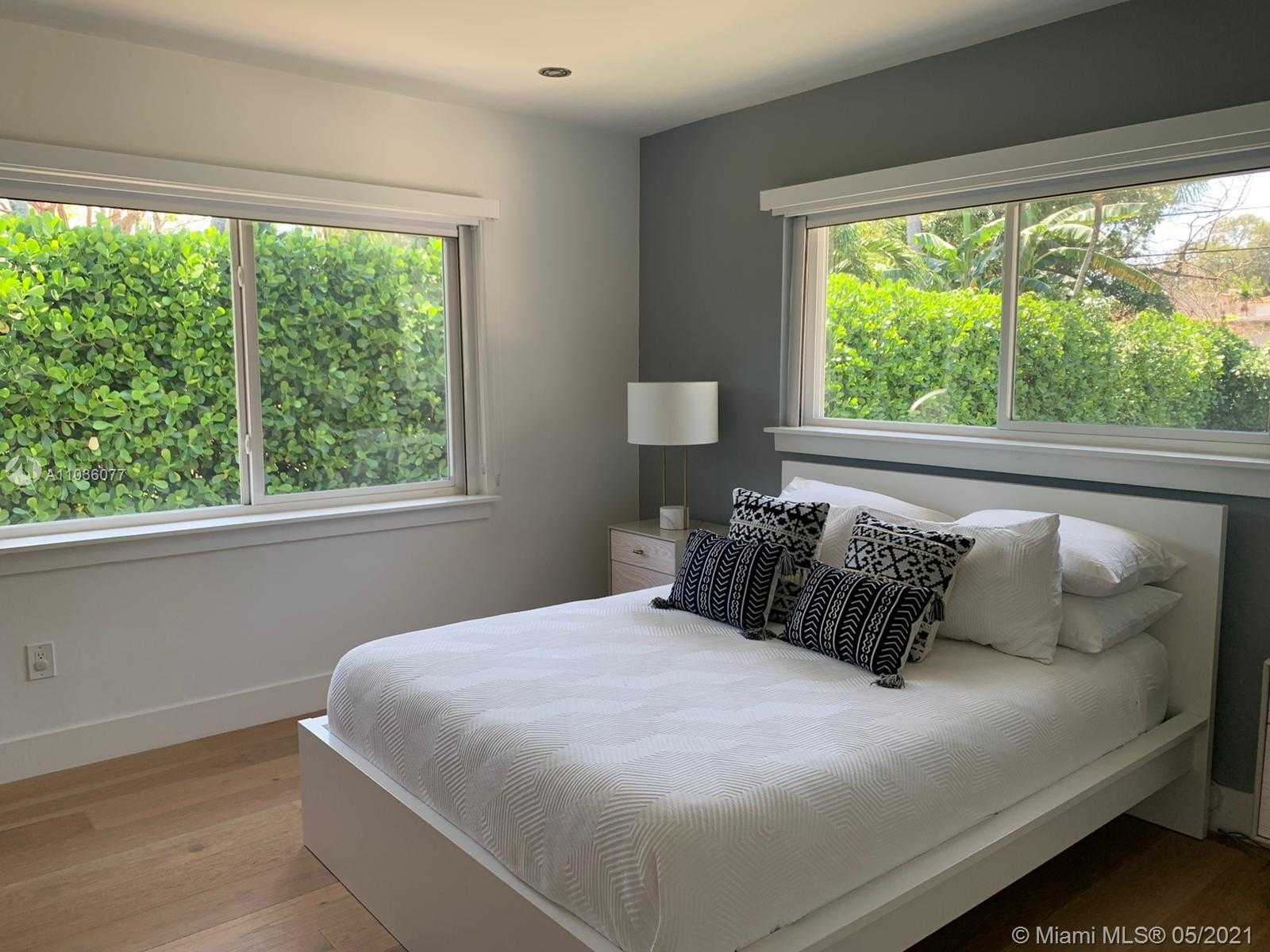 Small Image of 354 NORTH EAST 91ST ST, Miami Shores Number 19