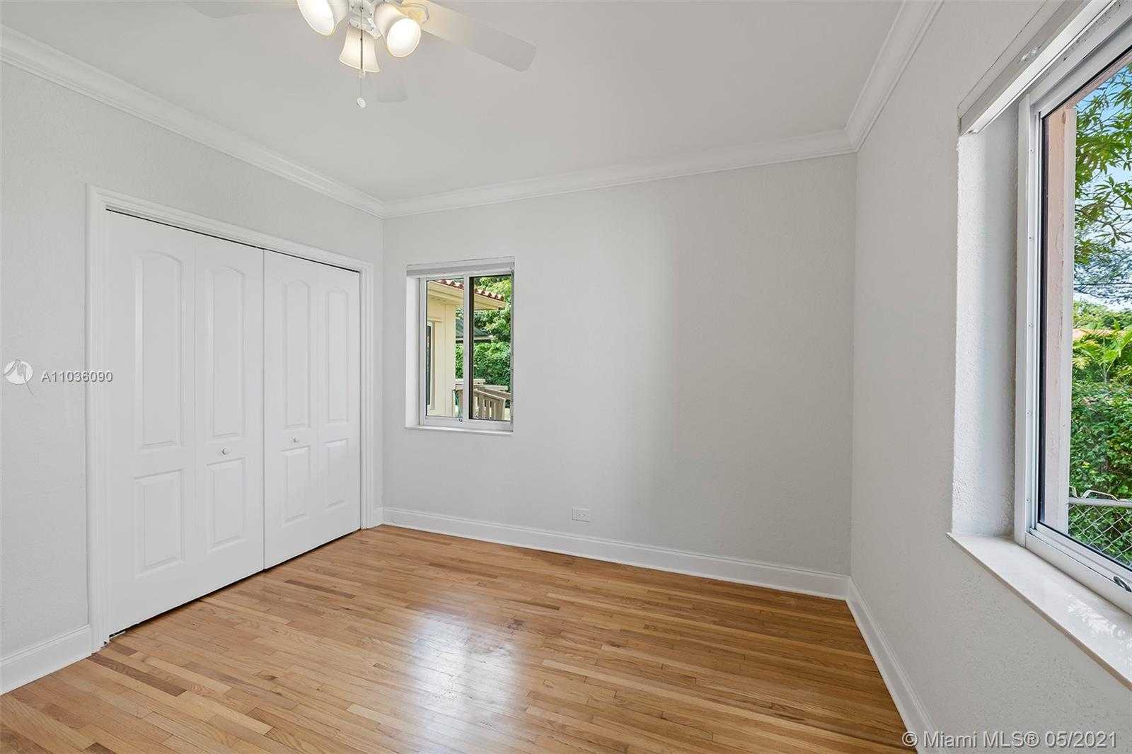Small Image of 641 NAVARRE AVE, Coral Gables Number 16