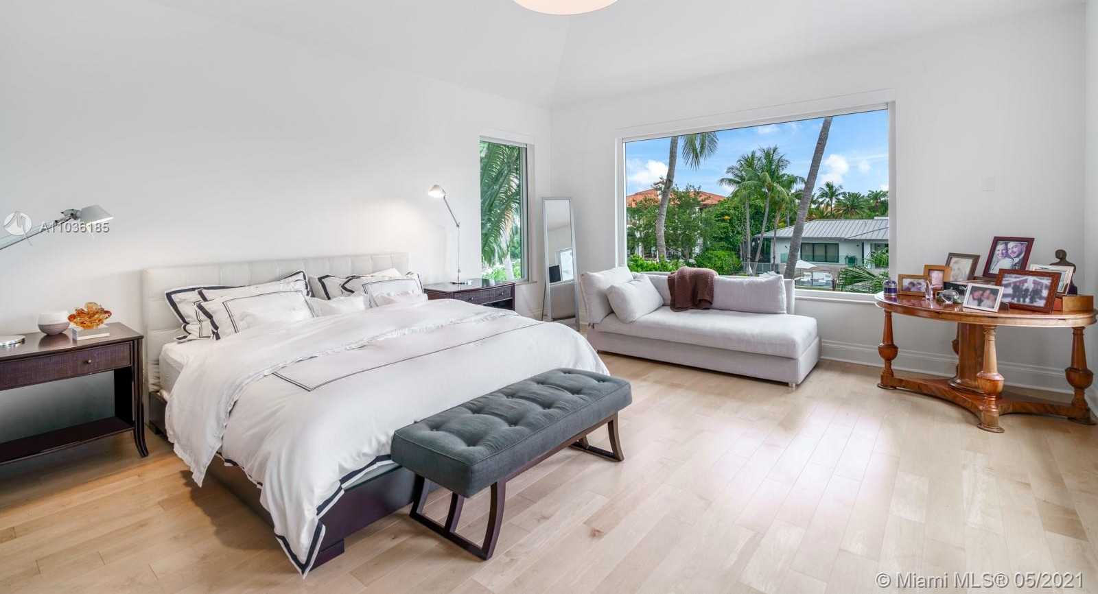 Small Image of 171 CAPE FLORIDA DR, Key Biscayne Number 11