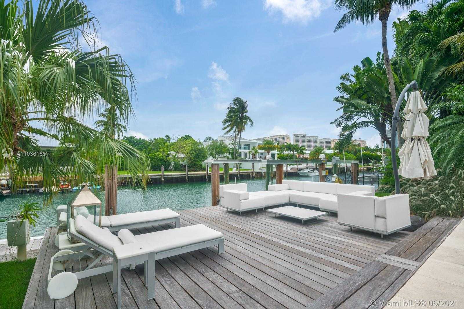 Small Image of 171 CAPE FLORIDA DR, Key Biscayne Number 30