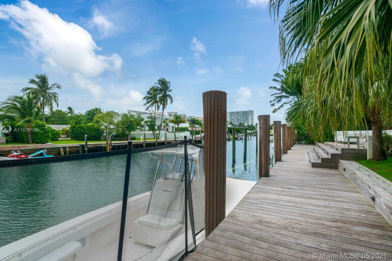 Small Image of 171 CAPE FLORIDA DR, Key Biscayne Number 32