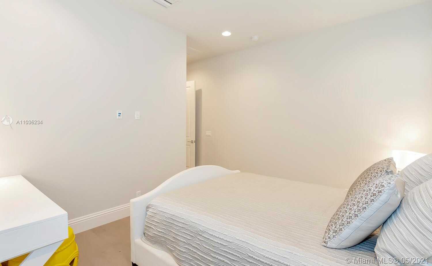 Small Image of 2712 NORTH WEST 71ST BLVD, Boca Raton Number 72