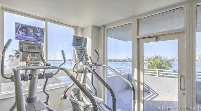Small Image of 1330 WEST AVE #2908, Miami Beach Number 35