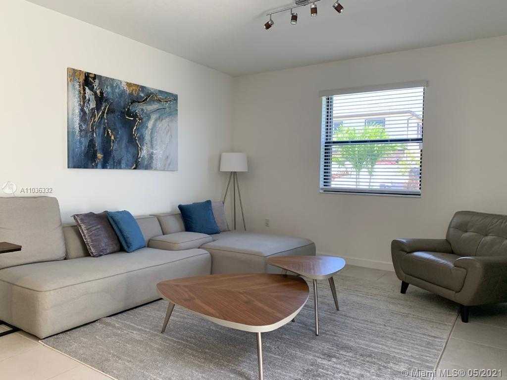 Small Image of 3433 WEST 108TH ST, Hialeah Number 3